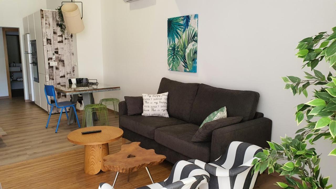 Apartamentos Antares 3 O O Milladoiro Esterno foto