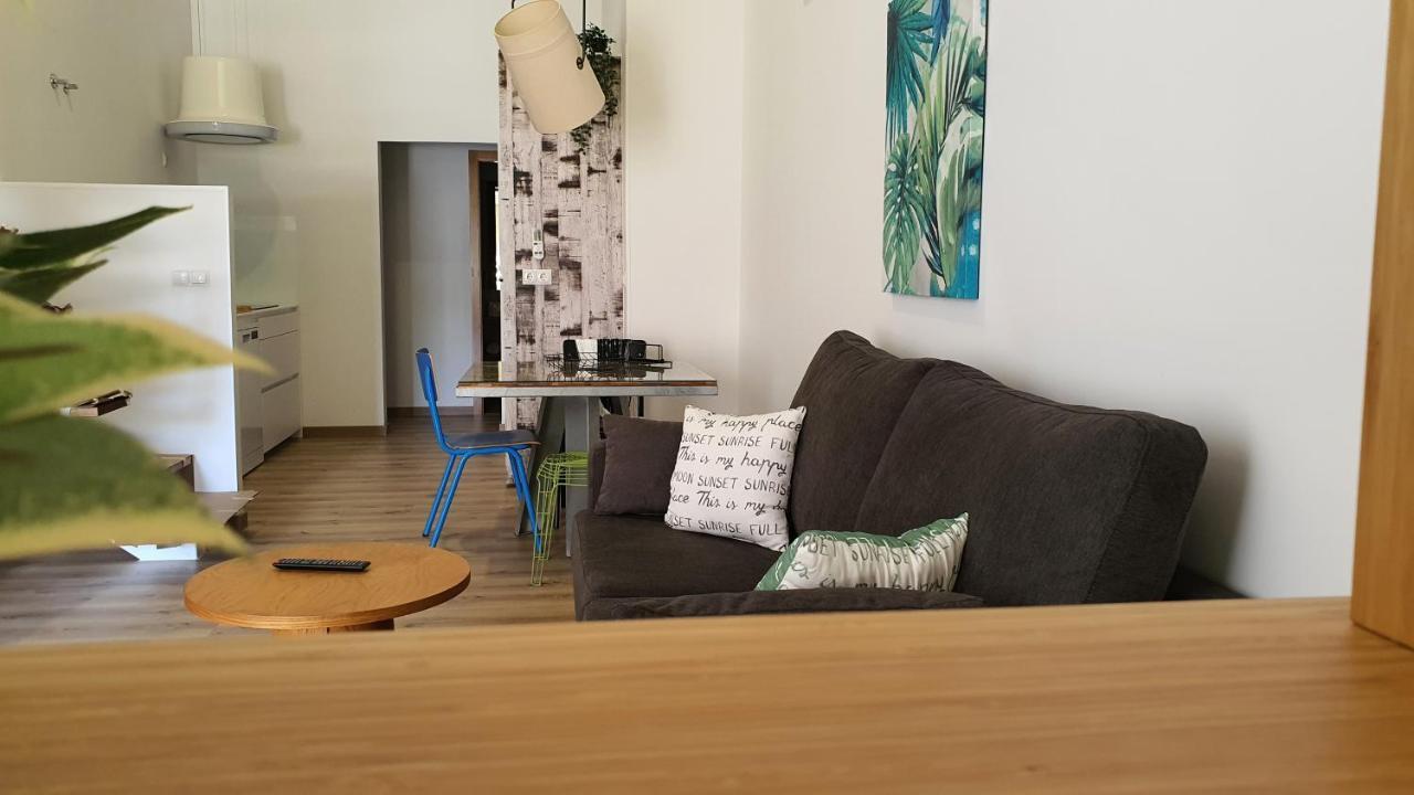Apartamentos Antares 3 O O Milladoiro Esterno foto
